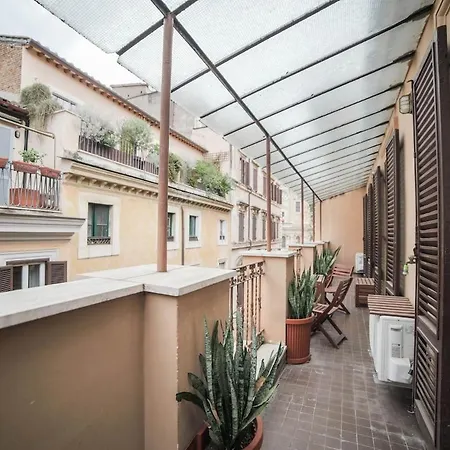 Apartamento Amata Dei Cartari
